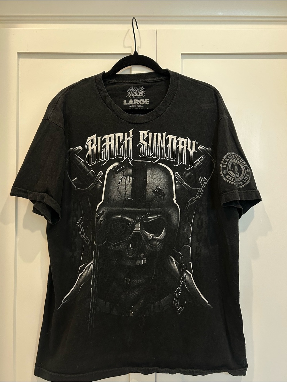 Graphic Skull Tee - Black